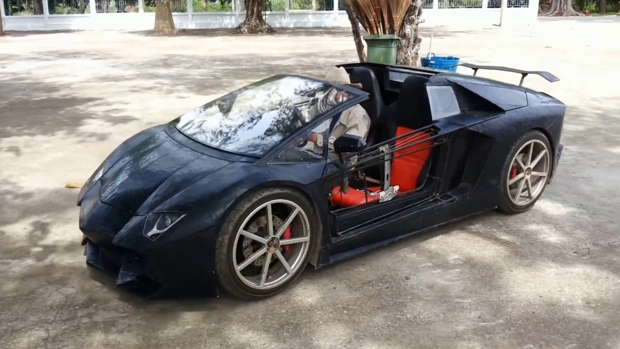 Nong dan Thai Lan che tao Lamborghini Aventador Roadster nhai hinh anh