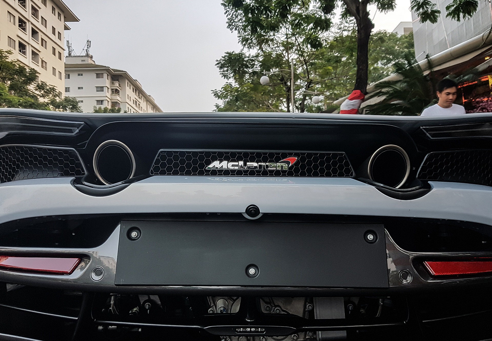 sieu xe McLaren 720S dau tien Viet Nam anh 4