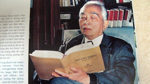 Nha van My va nhung ban dich ve Dai tuong Vo Nguyen Giap hinh anh