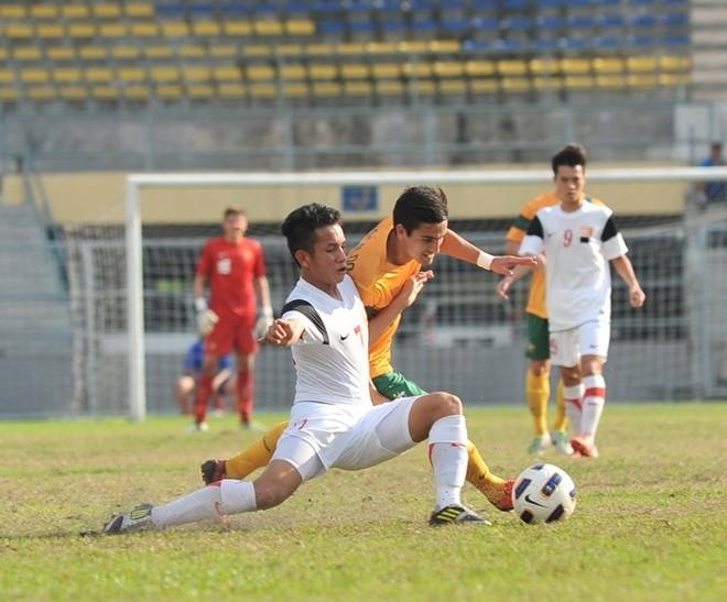 Nguoi Uc soc sau that bai truoc U19 VN hinh anh