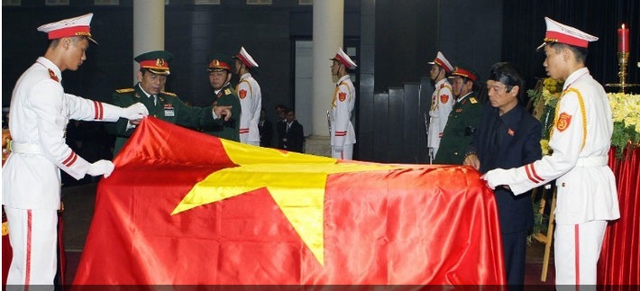 Bao nuoc ngoai lien tuc cap nhat ve tang le Tuong Giap hinh anh