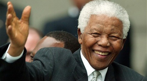 Cuu tong thong Nam Phi Nelson Mandela tu tran hinh anh