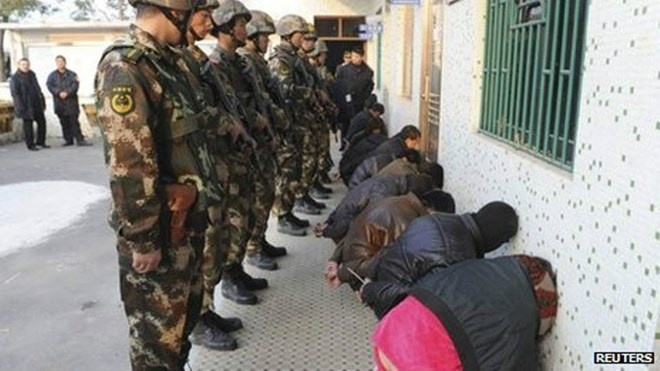 Triet pha mot ngoi lang chua 3 tan ma tuy da hinh anh