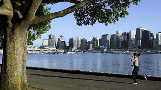 Trieu phu Trung Quoc o at xin cu tru Canada hinh anh