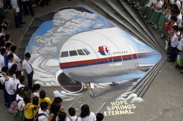 Chien dich tim kiem MH370 dai nhat lich su hang khong hinh anh