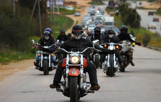 Xe may khung tang vot o Lybia sau khi Gadhafi chet hinh anh