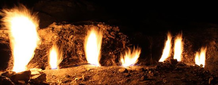 Giai ma nhung ngon lua tu chay hon 2.500 nam hinh anh