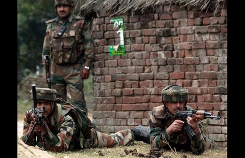 Can cu quan su cua An Do o Kashmir bi tan cong hinh anh