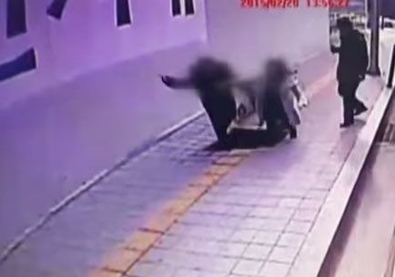 Ho tu than nuot chung nguoi di bo o Seoul hinh anh