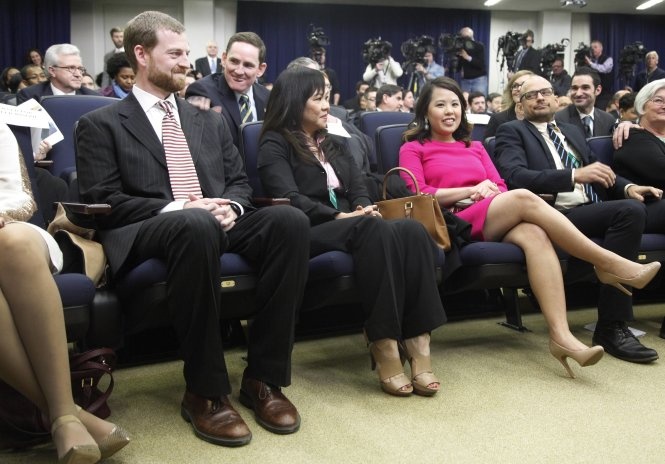 Y ta goc Viet nhiem Ebola kien benh vien My hinh anh