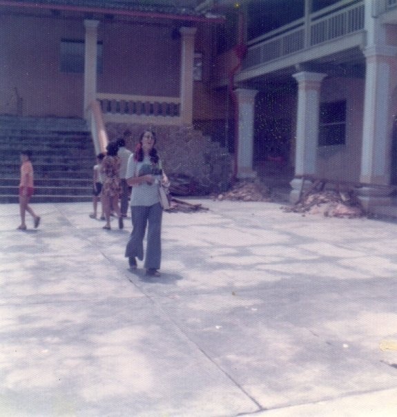 Nữ tình nguyện viên người Anh năm 1972.