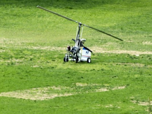 Truc thang ha canh tren Doi Capitol hinh anh