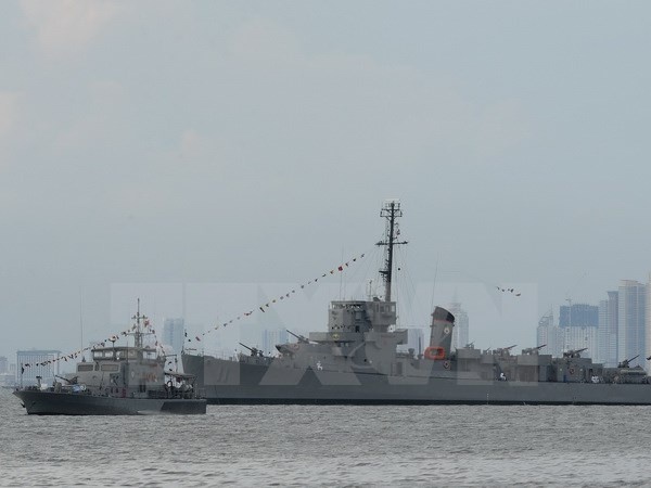 Philippines, Trung Quoc 'chien tranh phim anh' ve Bien Dong hinh anh