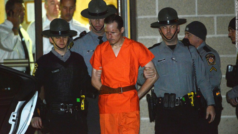 Nhung cuoc truy lung toi pham gat gao tren the gioi hinh anh