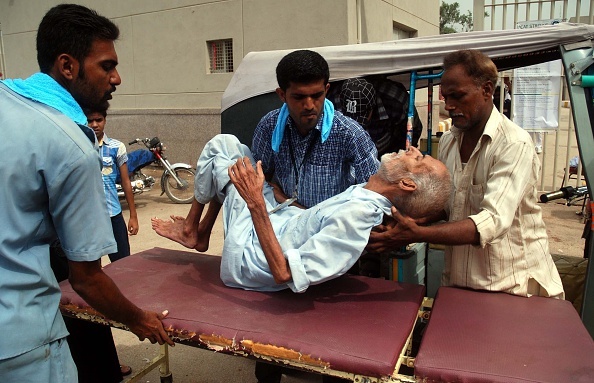 Nang nhu thieu dot o Pakistan, hon 1.000 nguoi chet hinh anh