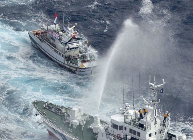 ​Nhat Ban tang gap doi tau quan su doi pho Trung Quoc hinh anh