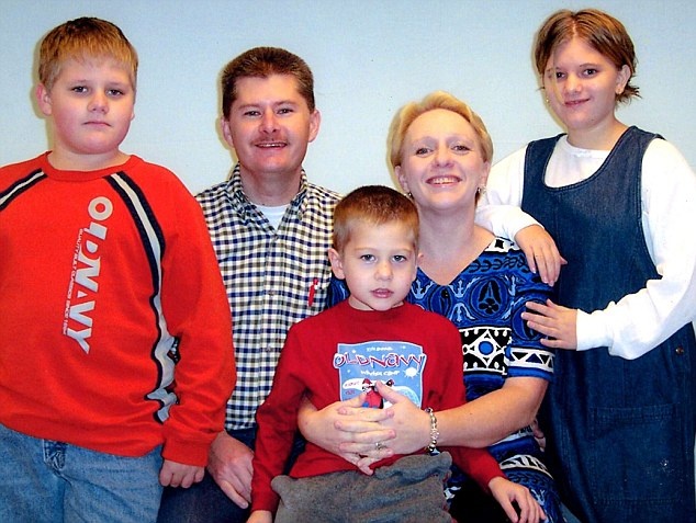 Nhung vu cuong sat vi tinh, tien rung dong the gioi hinh anh