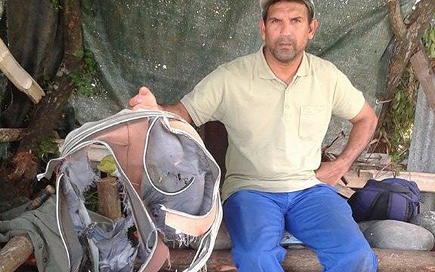 Nguoi cong nhan ke chuyen phat hien manh vo nghi cua MH370 hinh anh