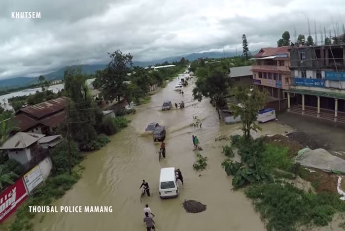 Duong pho An Do thanh song nhin tu flycam hinh anh