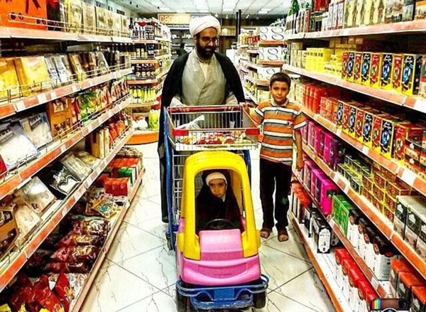 Cuoc song hanh phuc tai Iran, goc nhin khac ve Trung Dong hinh anh