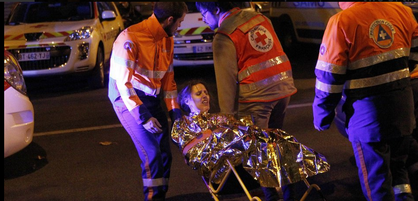 Nan nhan la het, thi the nam la liet trong vu khung bo Paris hinh anh