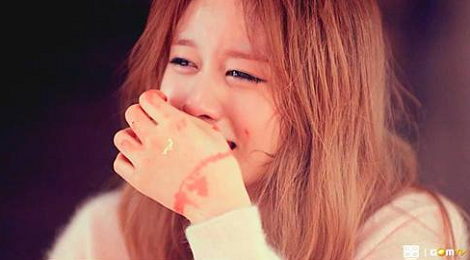 Jiyeon khoc vi bi fan chi trich sau khi chia tay ban trai hinh anh