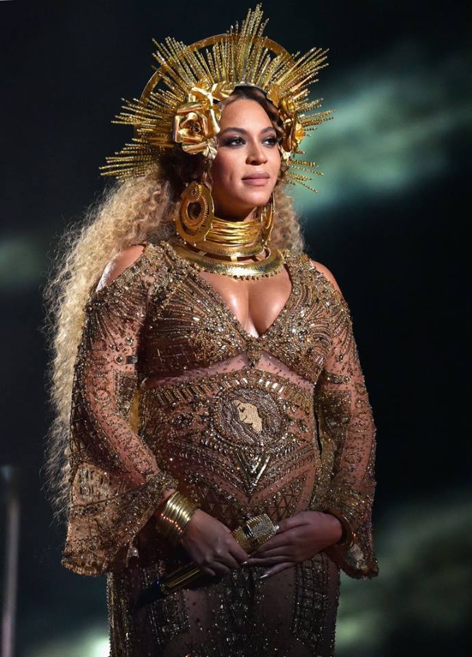 Beyonce huy lich dien anh 1