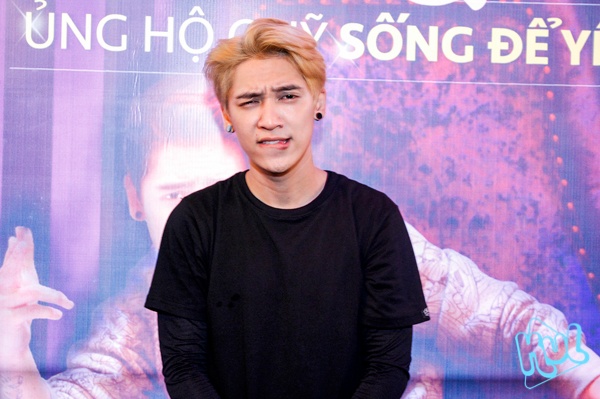 Erik rời Monstar ảnh 2 Erik roi Monstar anh 2