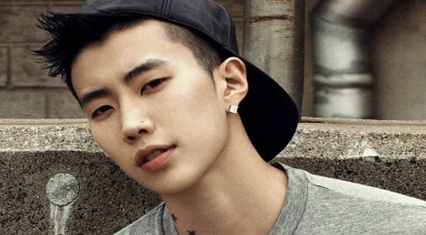 Cuu thanh vien 2PM to cao JYP danh dap thuc tap sinh hinh anh