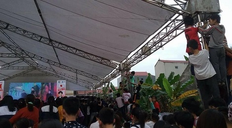 Fan vay kin xe rieng cua Noo Phuoc Thinh hinh anh