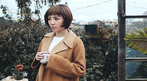 Fan so sanh hit moi cua Toc Tien voi nhac phim 'Tan dong song ly biet' hinh anh