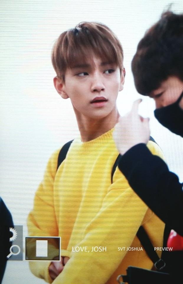 A Pink,  Seventeen ra san bay toi Viet Nam anh 3