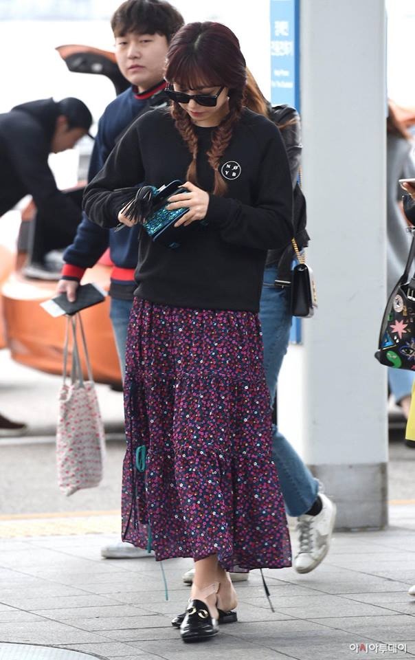 A Pink,  Seventeen ra san bay toi Viet Nam anh 7