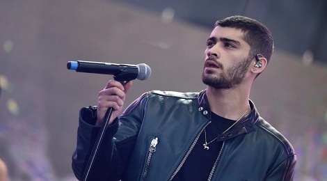 Zayn Malik tung ca khuc moi sau nhac phim '50 sac thai: Den' hinh anh