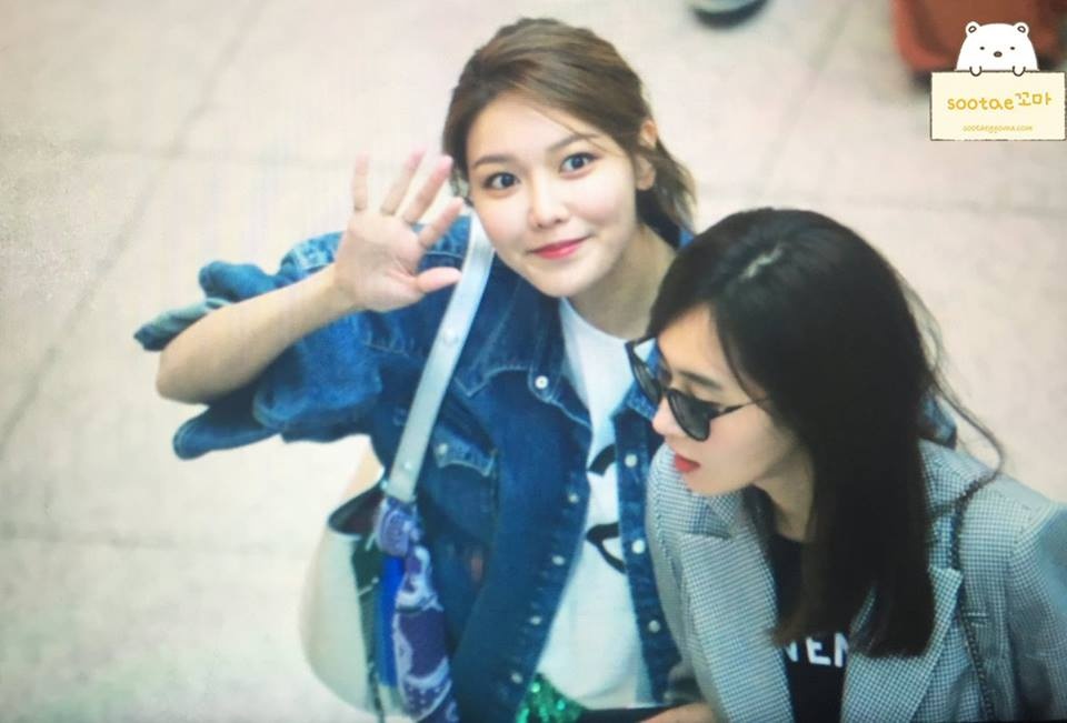 SNSD ra san bay toi Viet Nam anh 1