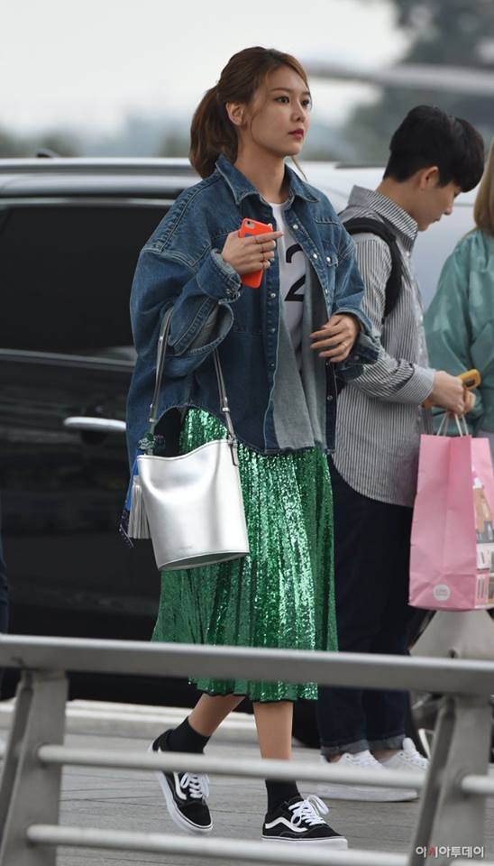 SNSD ra san bay toi Viet Nam anh 3