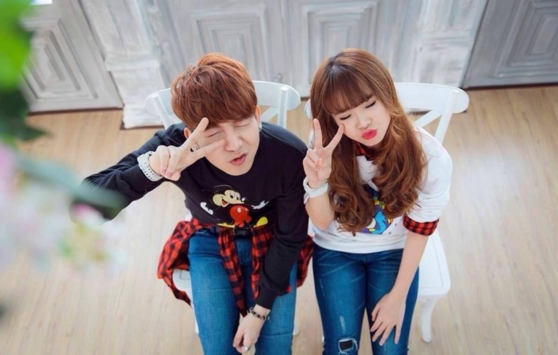 Clip le dinh hon cua Khoi My va ban trai kem 4 tuoi hinh anh