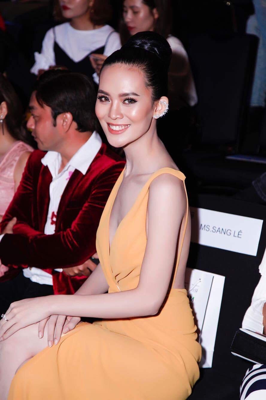 Dan sao Viet tai Tuan le thoi trang quoc te anh 6