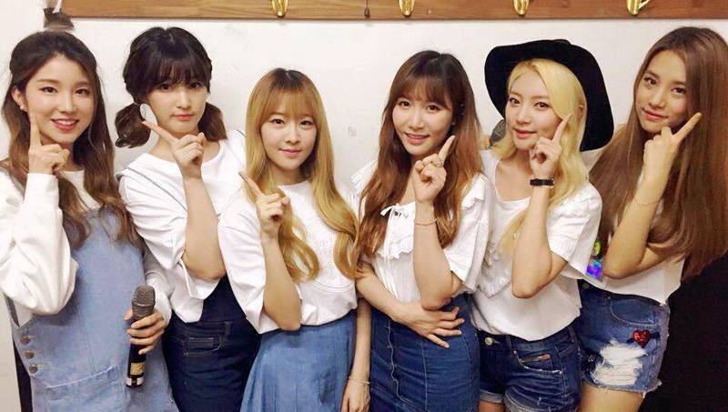 Nhom nhac danh bai IU doa dam don kien vi bi to cao gian lan hinh anh