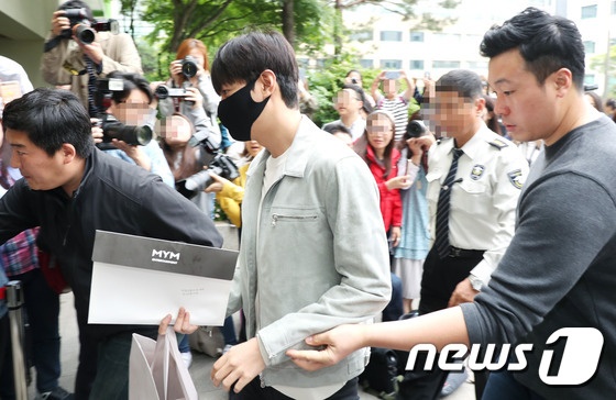 Lee Min Ho nhap ngu anh 1