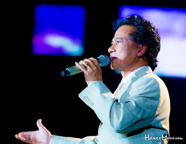 Che Linh ke ve nhung cuoc tinh da qua trong liveshow hinh anh