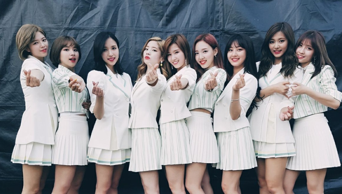 Ly do khien cac kieu nu Twice that bai tham hai voi ca khuc moi hinh anh