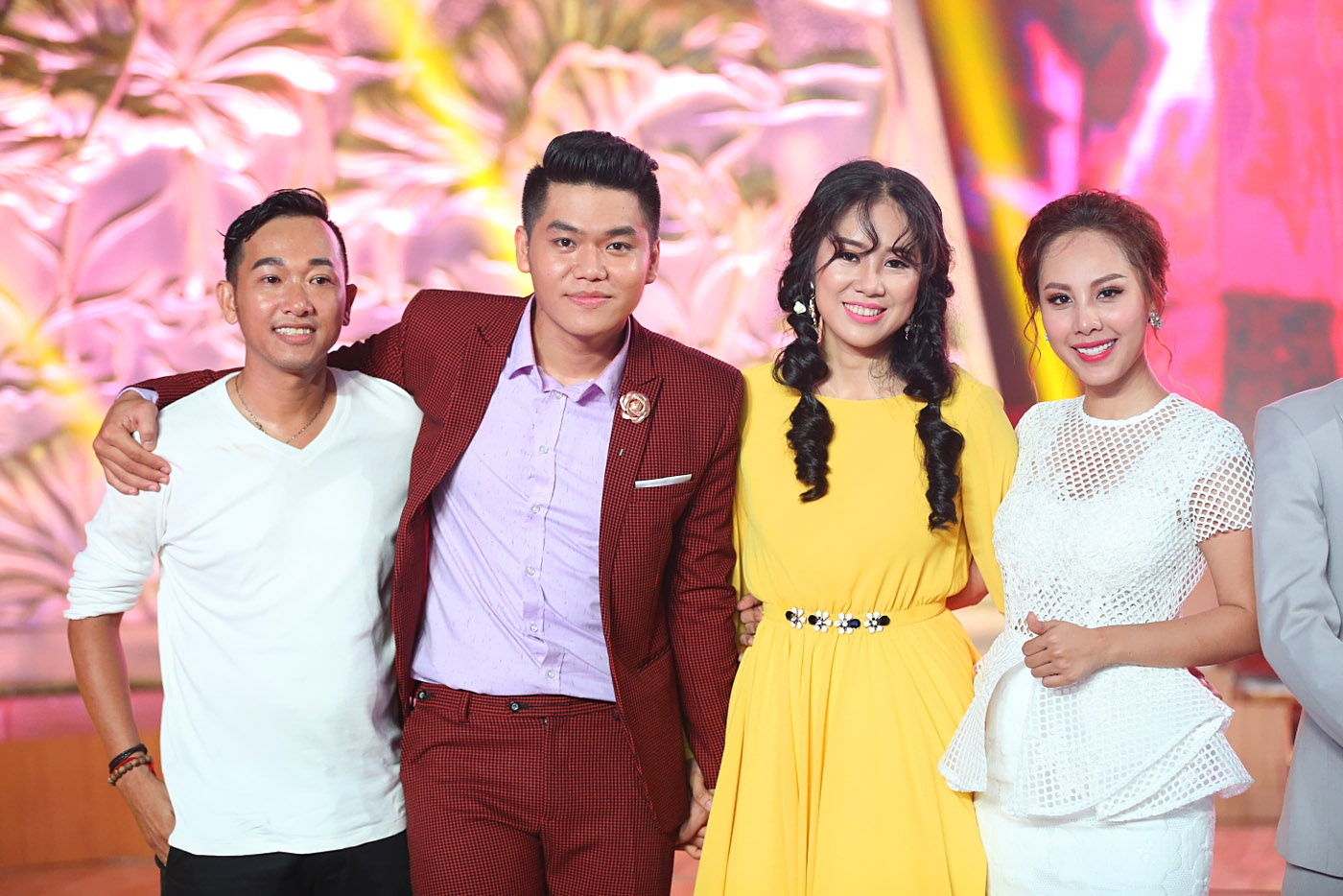 Le Phuong va ban trai truot giai nhat o chung ket Ngoi sao phuong Nam hinh anh