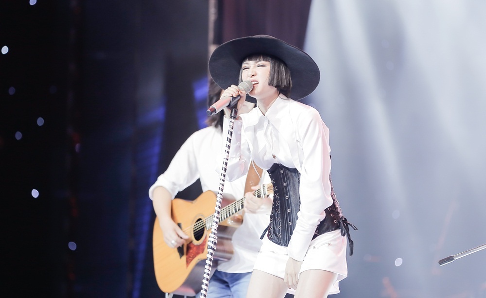 Ali Hoang Duong song ca cung Thu Minh anh 10