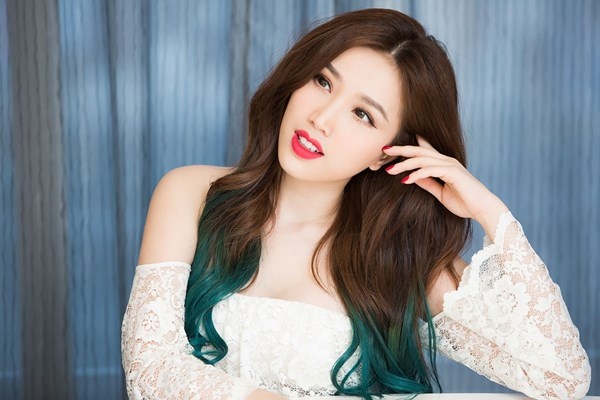 Bao Thy buc xuc khi Quynh Nga dung bai hat khong xin phep hinh anh