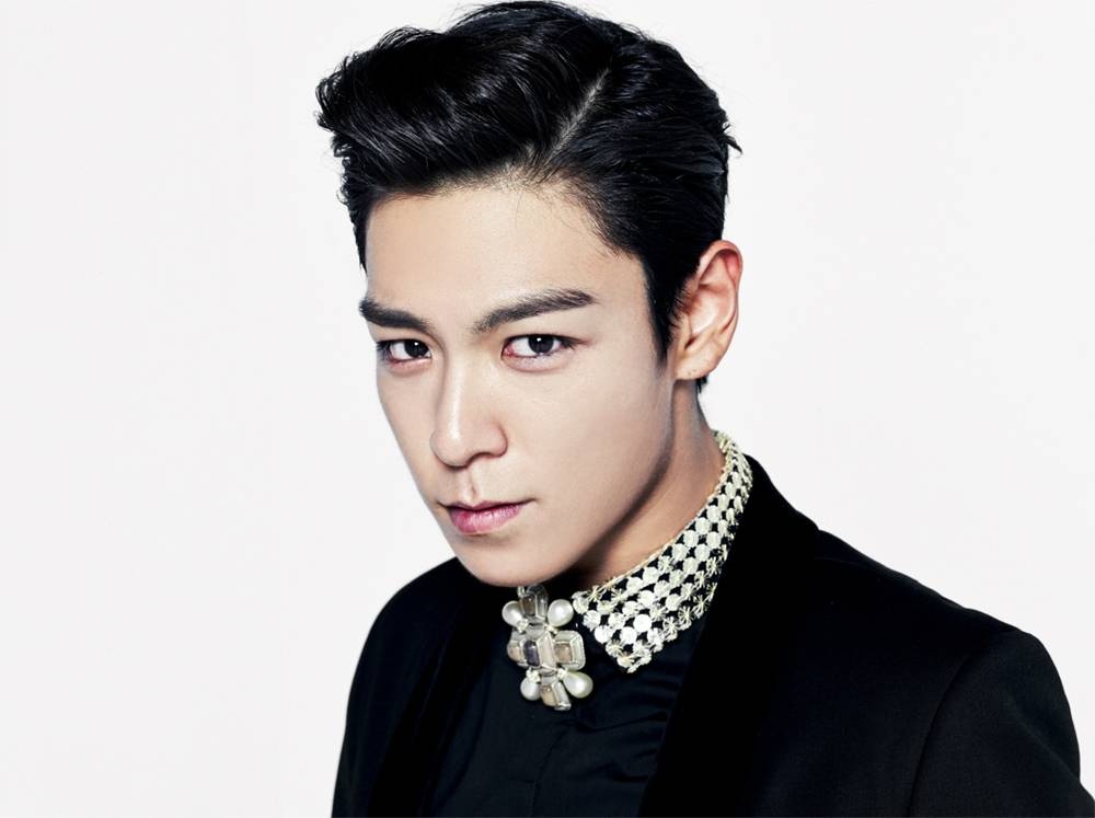 T.O.P, G-Dragon len tieng xin loi vi hut can sa hinh anh