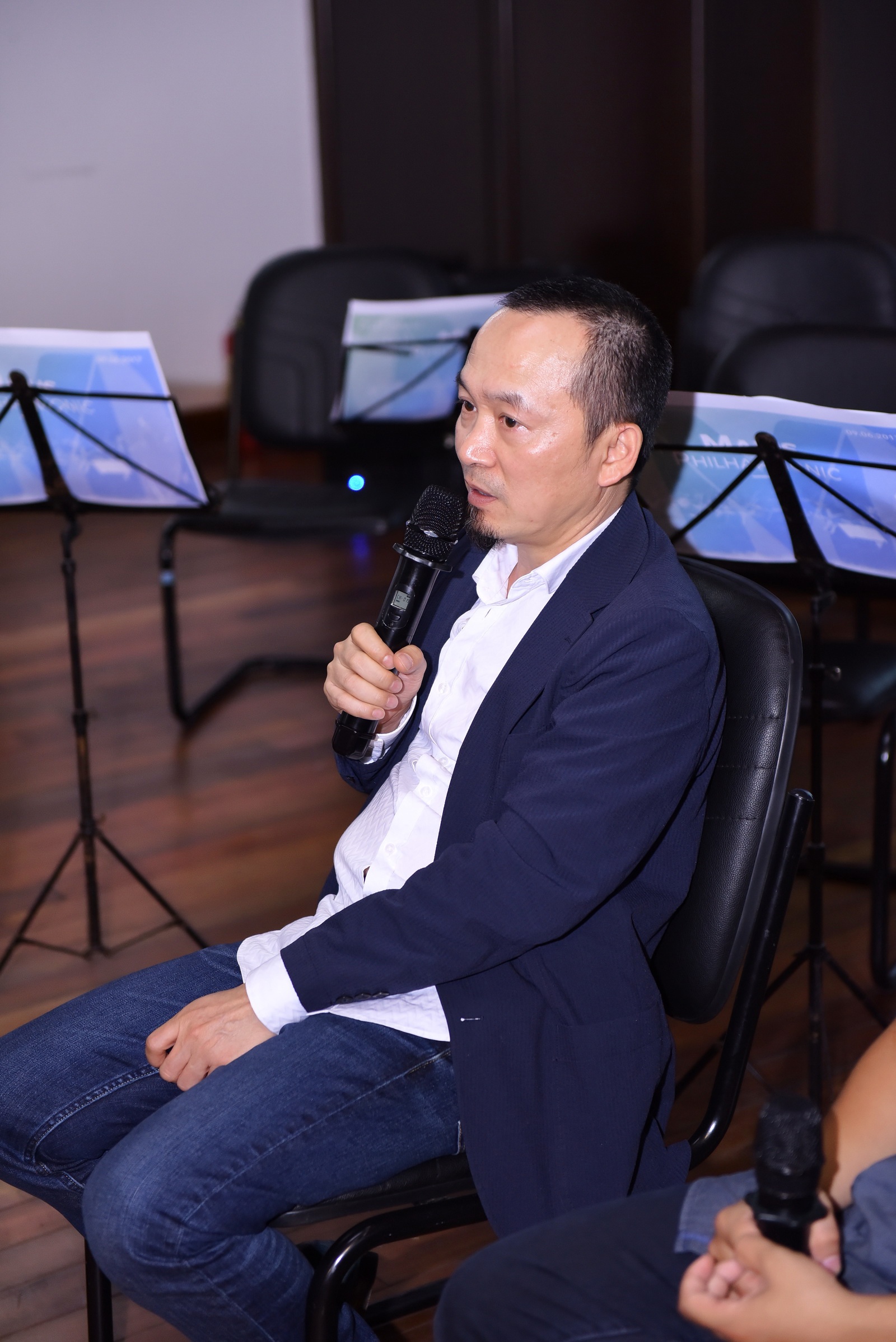 Tung Duong voi kieu toc la anh 8