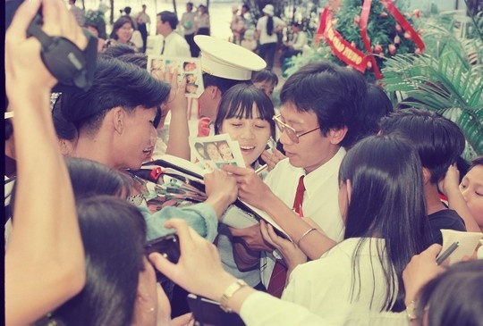 Lai Van Sam nghi huu anh 3