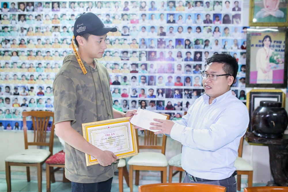 Rocker Nguyen lam tu thien anh 7