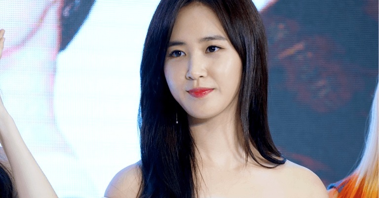 Thanh vien nhom SNSD bi chan thuong sat ngay tro lai hinh anh